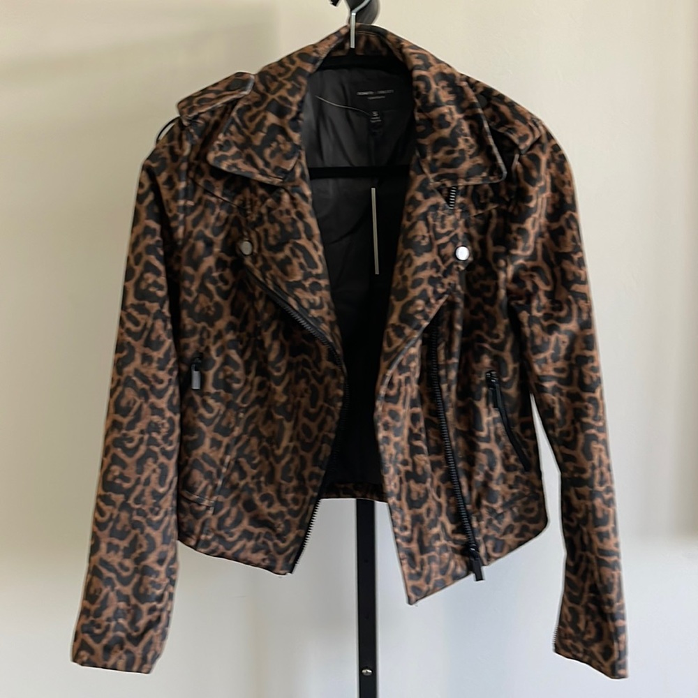 Romeo Juliet Couture Cropped Leopard Biker Jacket S